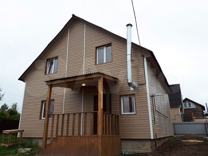 Коттедж 128 м² на участке 4,5 сот.