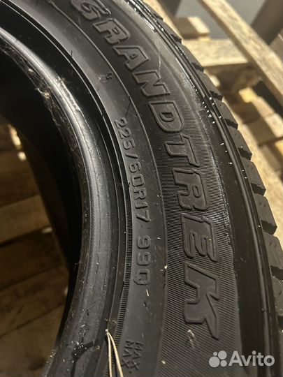 Dunlop Direzza 02G 225/60 R17