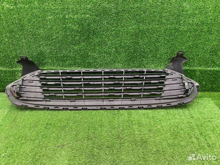 Решетка переднего бампера Ford Mondeo 5 5525