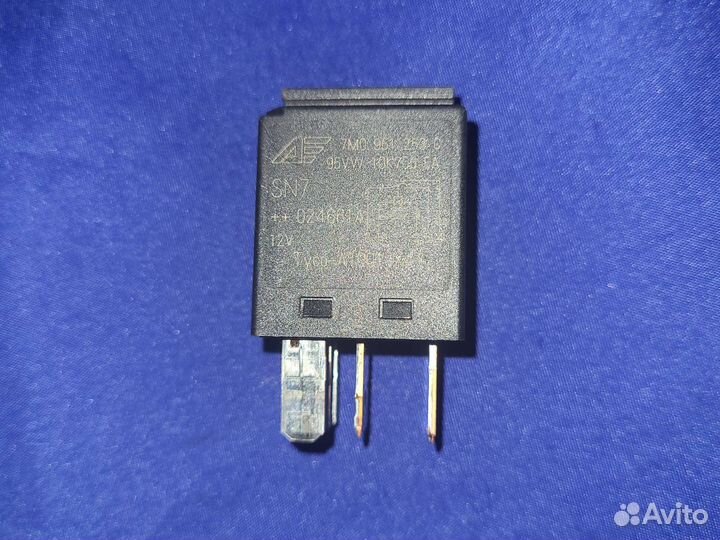 Реле 404 Audi Volkswagen