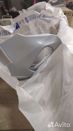 Бампер передний на volkswagen polo 2022 оригинал