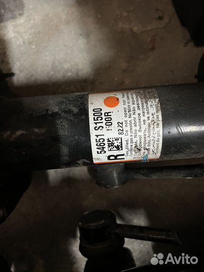 Амортизатор передний Hyundai Santa Fe 4 tm D4HB