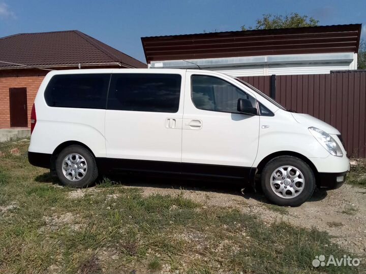 Hyundai H-1 2.5 МТ, 2011, 168 334 км