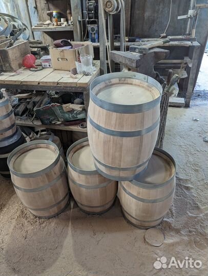 Дубовые бочки для вина и коньяка кавказский дуб