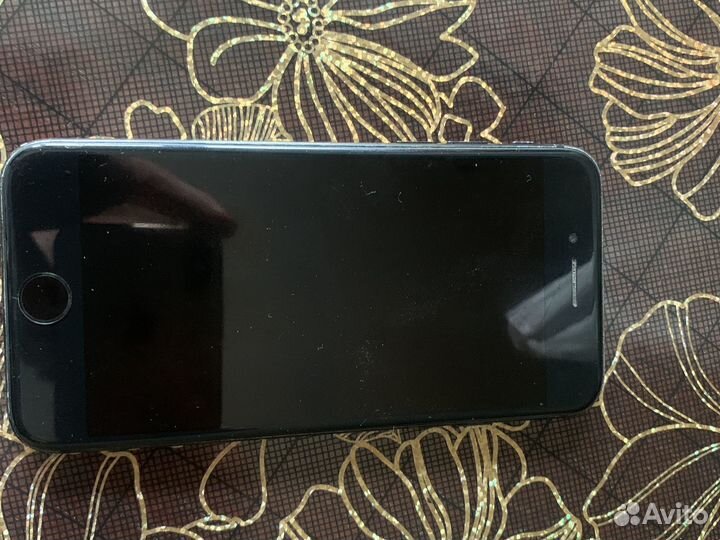 Телефон iPhone 7 128gb