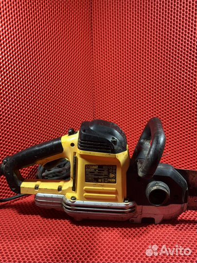 Пила аллигатор Dewalt dwe397qs