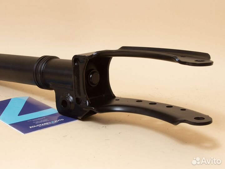 Амортизатор передний левый для Cayenne ll 958