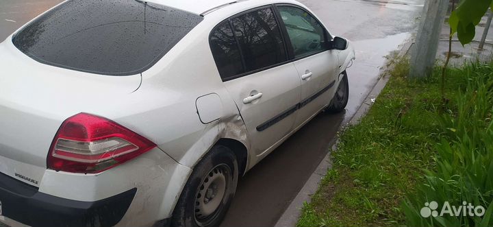 Renault Megane 1.6 МТ, 2007, битый, 199 466 км