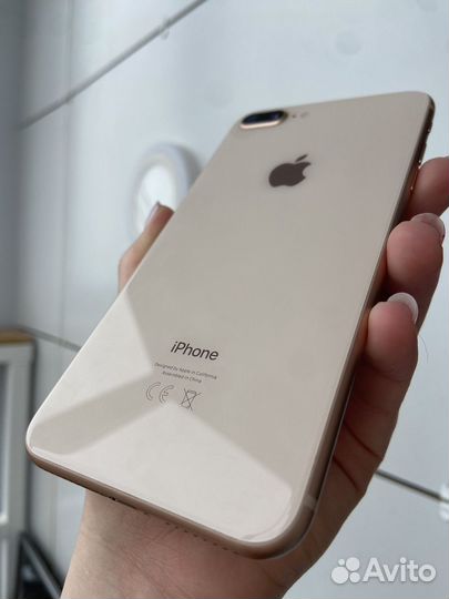 iPhone 8 Plus, 64 ГБ