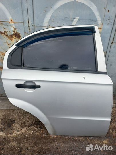 Дверь задняя правая Chevrolet Aveo T250 седан