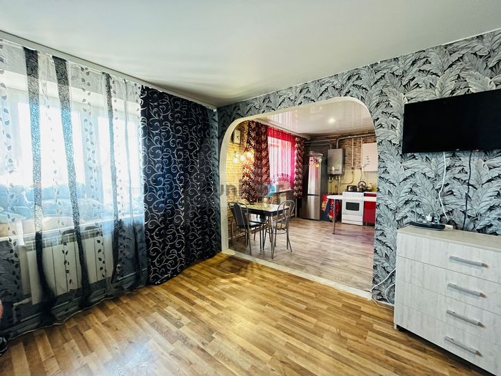 1-к. квартира, 40 м², 2/5 эт.