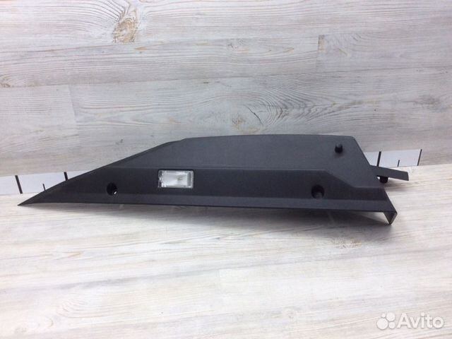 Держатель задней полки задний левый Renault Arkana