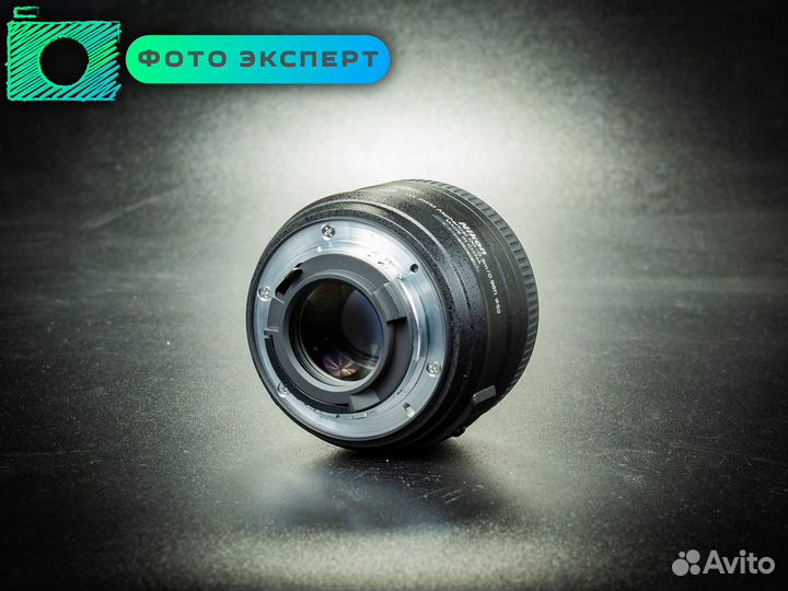 Объектив Nikon AF-S 35mm f1.8 G DX