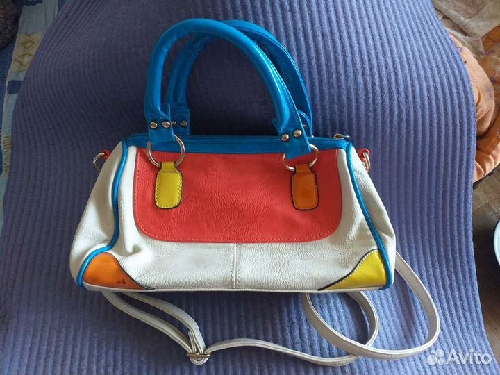 Сумочка. Яркая, позитивная. Стильная