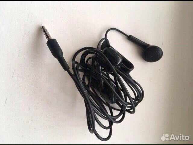 Наушники от сотовых телефонов