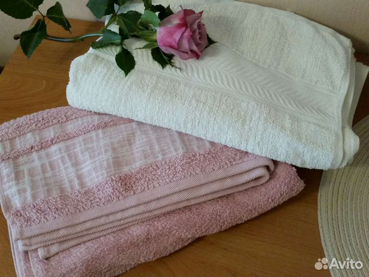 Махровые полотенца скатерть
