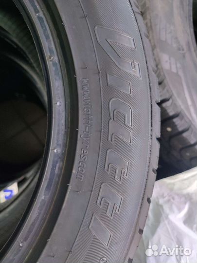 Viatti Strada Asimmetrico V-130 205/55 R16
