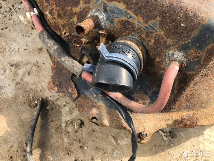 Бак топливный Honda Civic 1988-1991