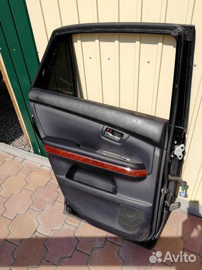 Дверь на Harrier