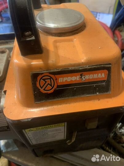 Бензиновая помпа