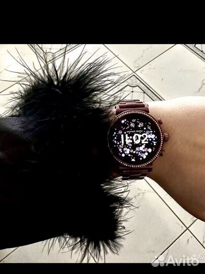 Смарт часы michael kors