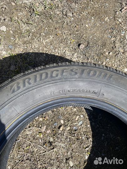 Bridgestone Blizzak VRX 175/65 R15 19B