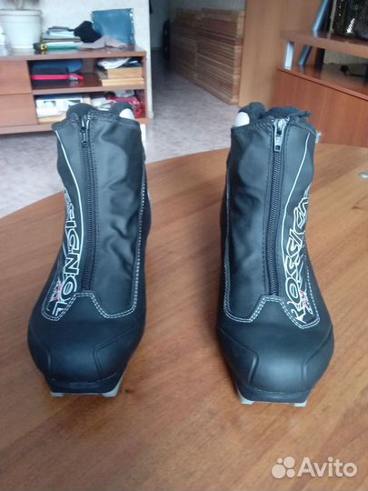 Лыжные ботинки rossignol