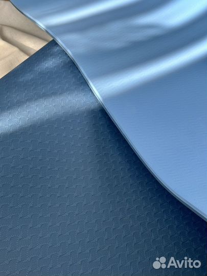 Коврик для йоги и фитнеса