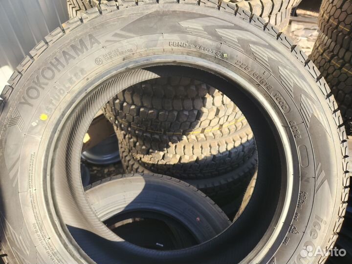 Yokohama Ice Guard SUV G075 225/60 R18 100Q