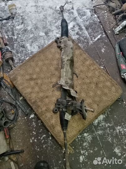 Рейка рулевая на Форд Ц-Макс 2005г с датчиком