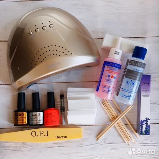 Набор для маникюра начинающих