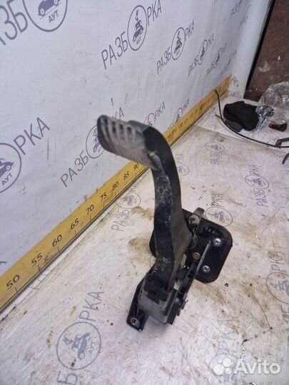 Педаль сцепления Chevrolet Lacetti 1 1.4