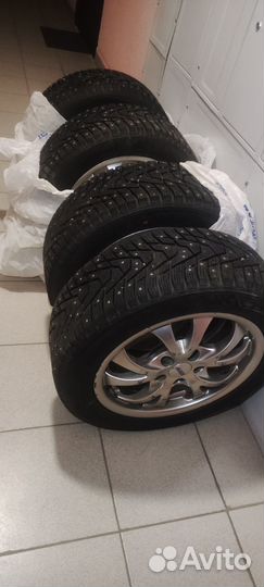 Hankook Winter I'Pike 205/55 R16