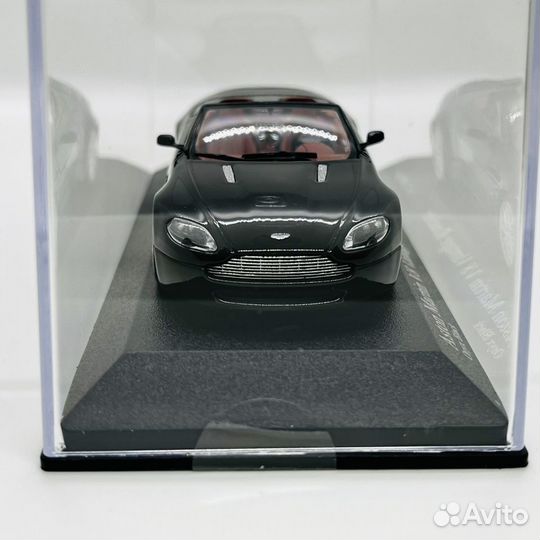 Aston Martin V8 Vantage Minichamps 1:43