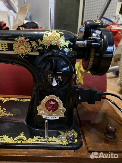 Швейная машинка Bee brand China JB 1