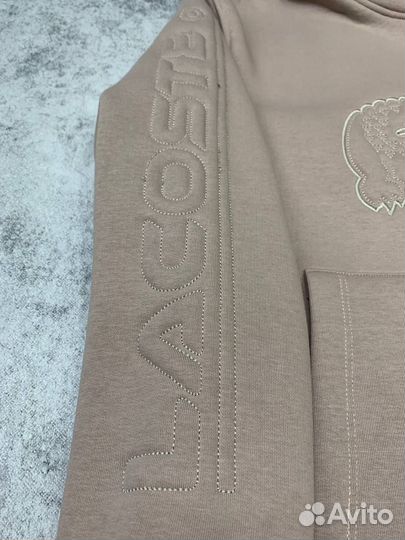 Стильное утепленное худи Lacoste