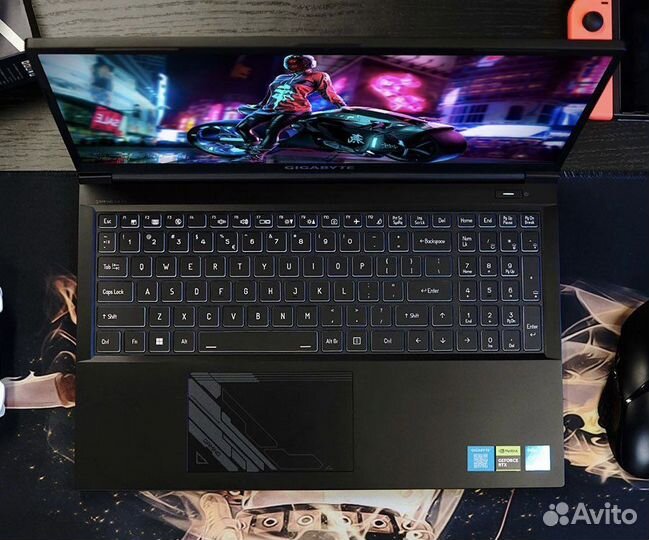 Gigabyte RTX 4050 - i5 12500H - 15.6 144Hz