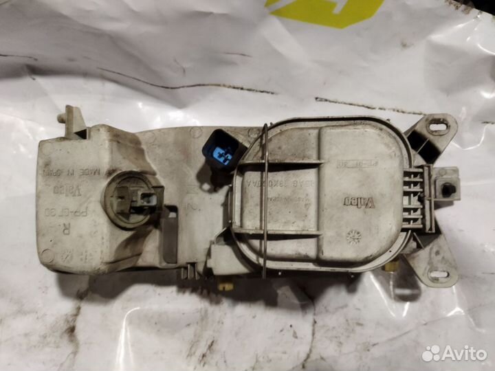 Фара на Ford Escort