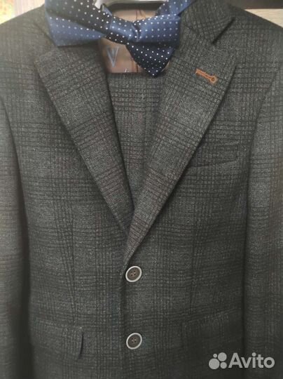 Костюм классический на мальчика