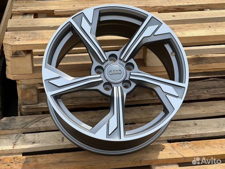 Литые диски r17 для Audi A3/A4/A5