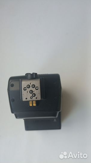 Фотовспышка Nikon SB-600