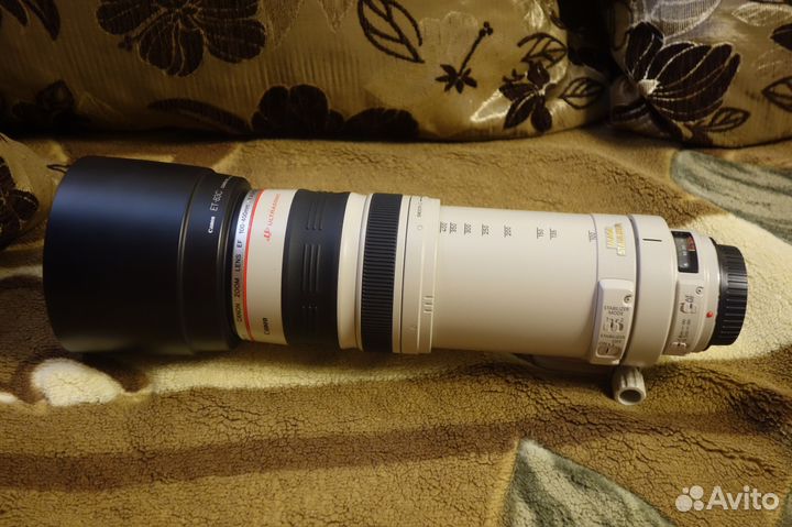 Zoom-телеобъектив Canon EF 100-400mm f/4.5-5.6L IS