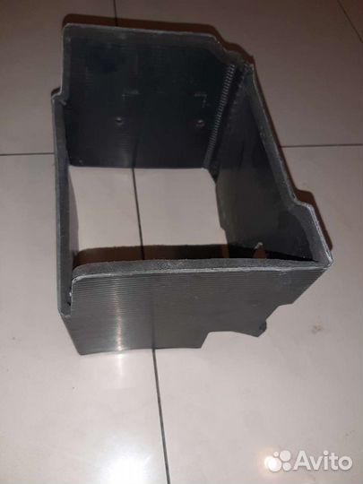 Короб аккумулятора Субару