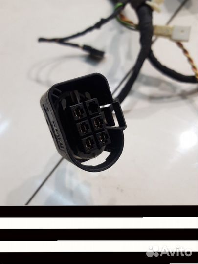 Электропроводка двери (задняя, левая) (BMW X5 F15)