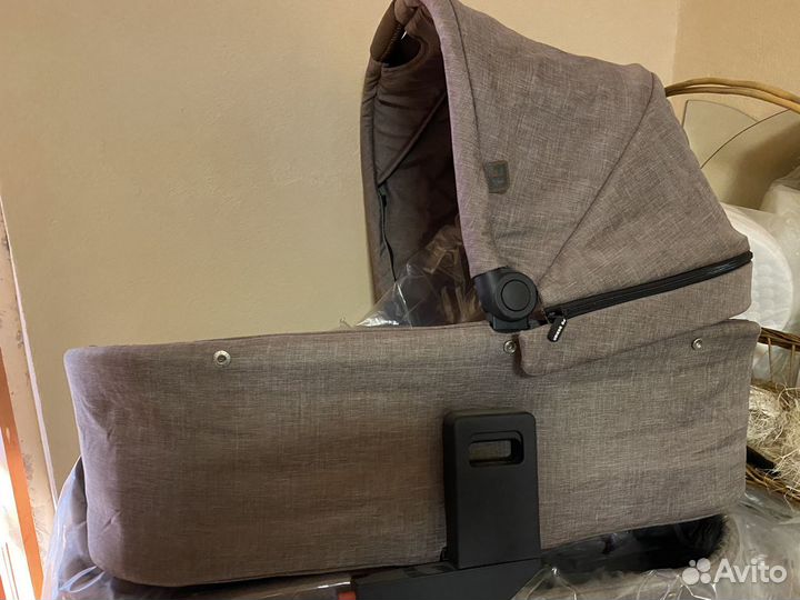 Коляска 2 в 1 для двойни и погодок FD-Design Zoom