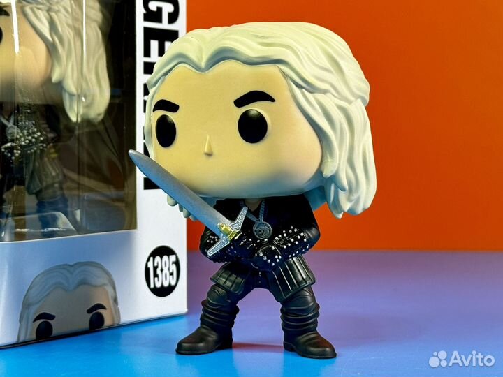 Funko Pop 1385 Geralt Holding Sword (The Witcher)