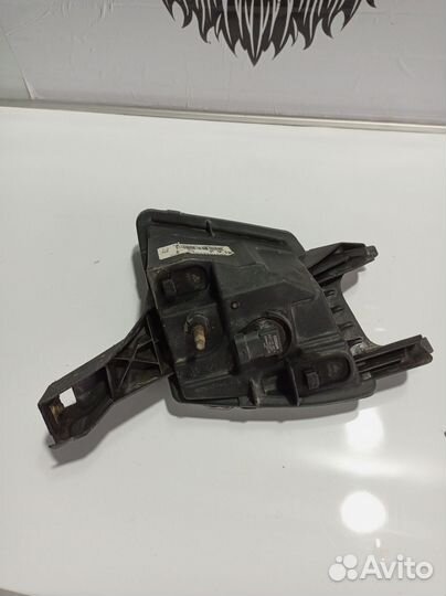 Фара противотуманная правая Peugeot 407 2005