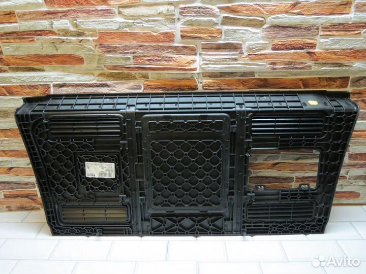 Обшивка задней стенки багажника Audi A8 D4 A8D4