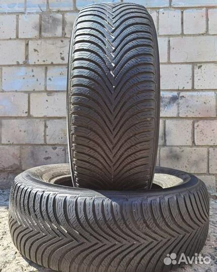 Michelin Alpin 5 215/65 R16 98H