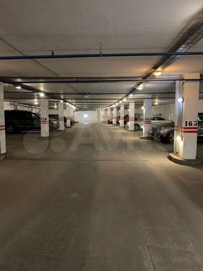 Машиноместо, 15 м²